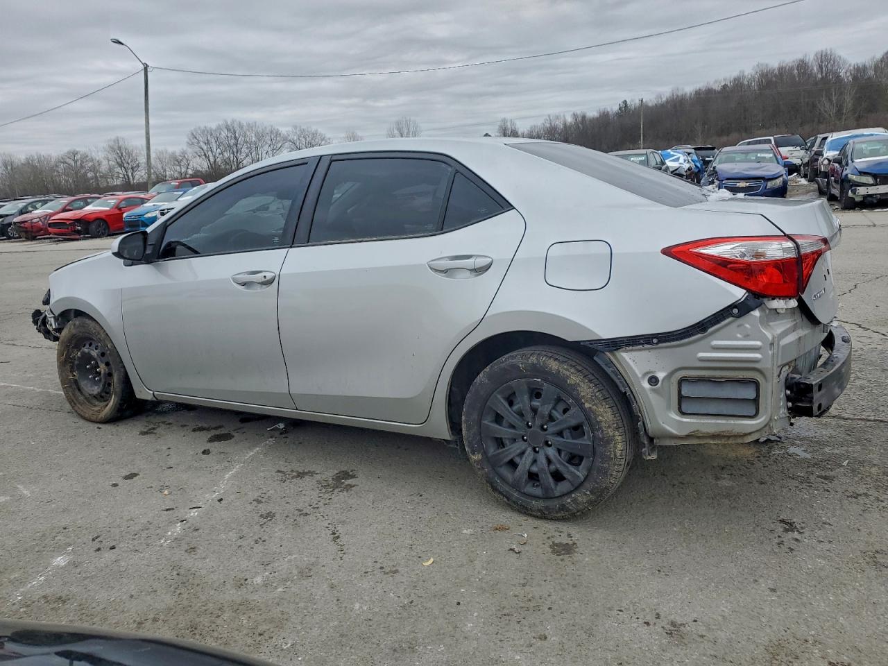 2016 TOYOTA COROLLA L photo 3