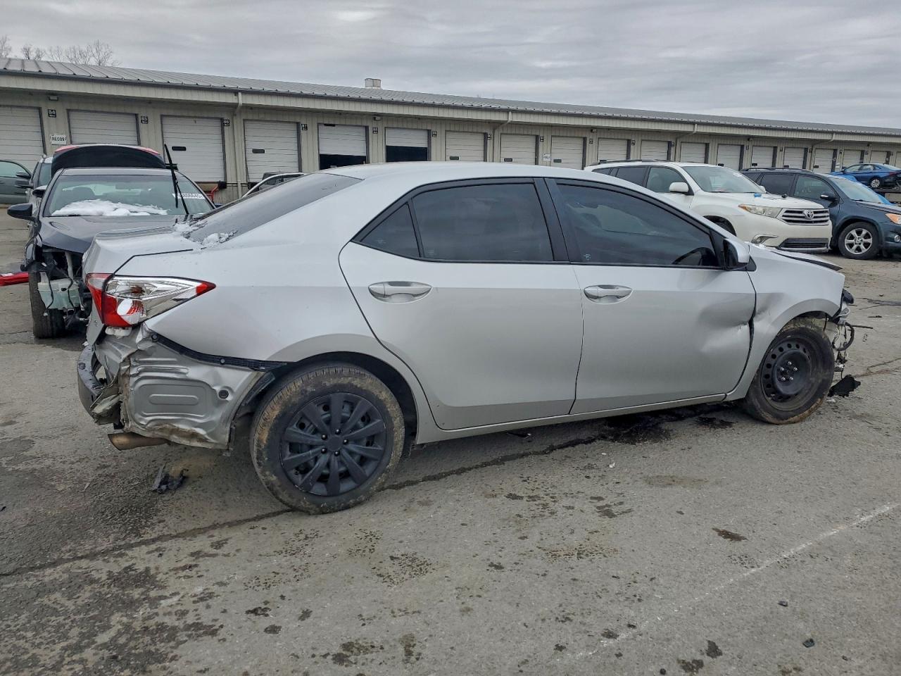2016 TOYOTA COROLLA L photo 5