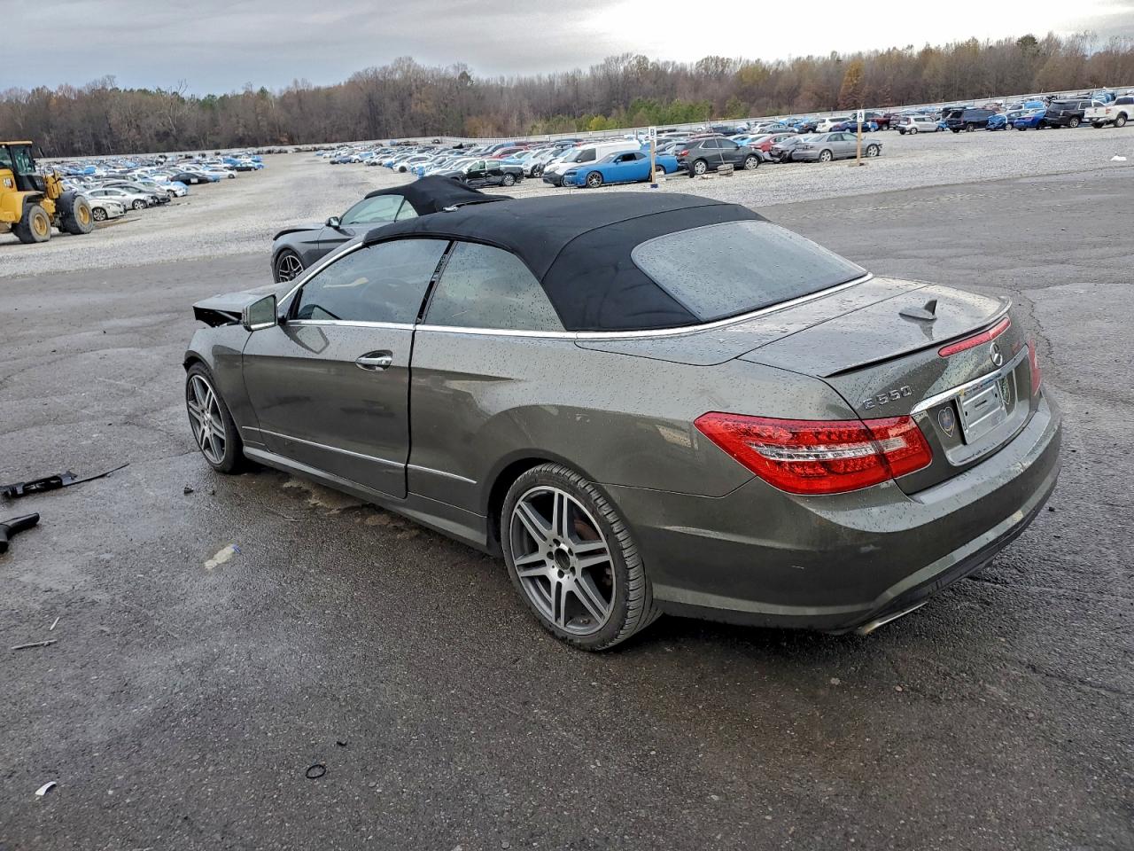 2011 MERCEDES-BENZ E 550 photo 2