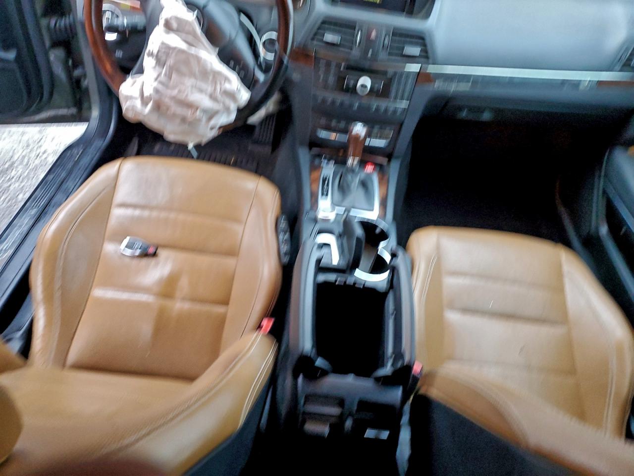 2011 MERCEDES-BENZ E 550 photo 8