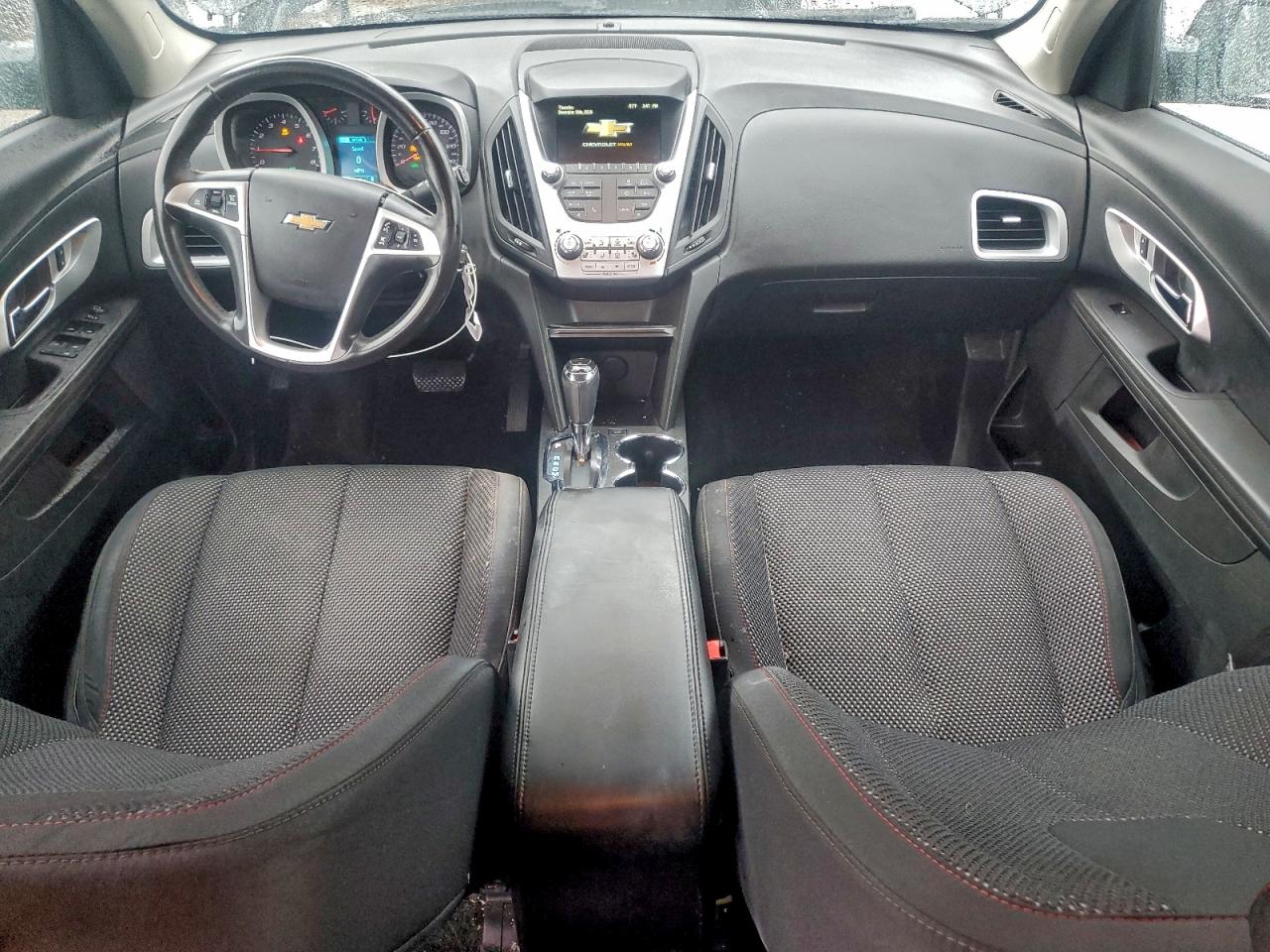 2017 CHEVROLET EQUINOX LT photo 8