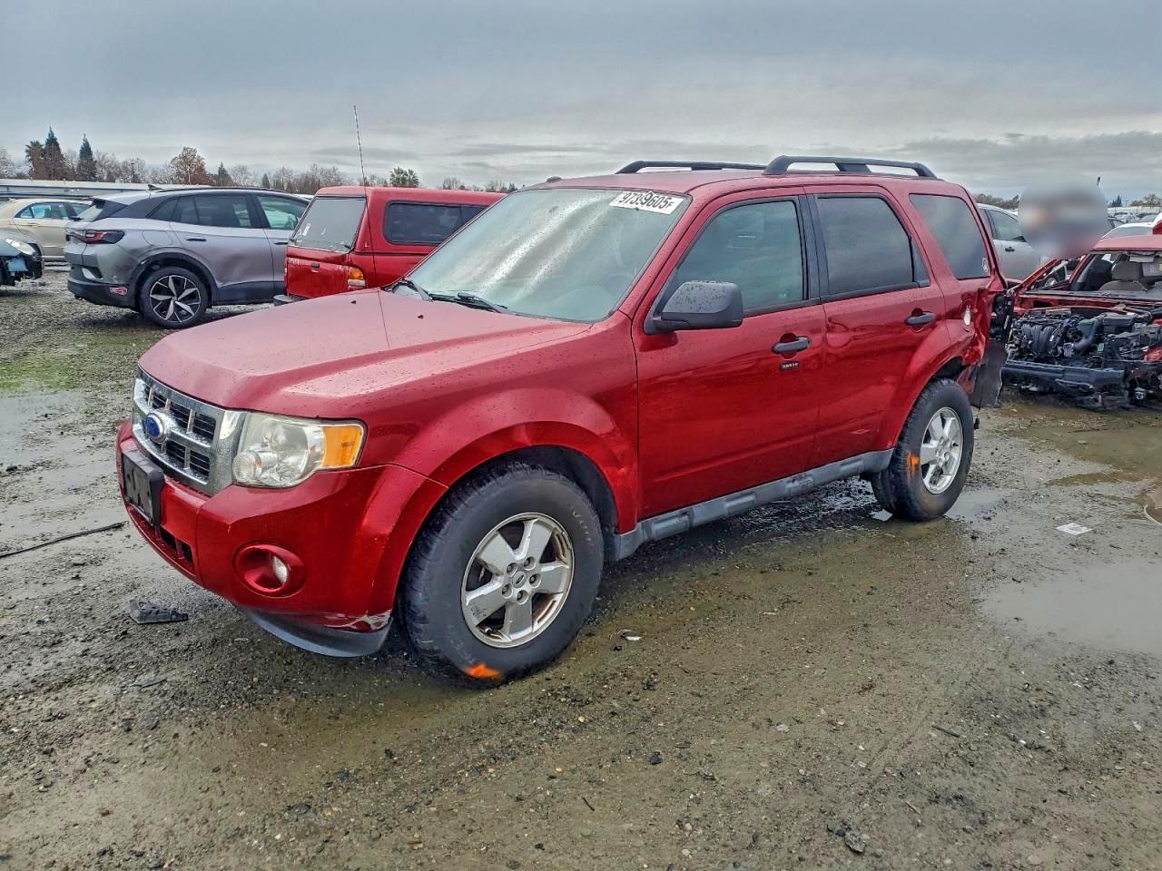 2011 FORD ESCAPE