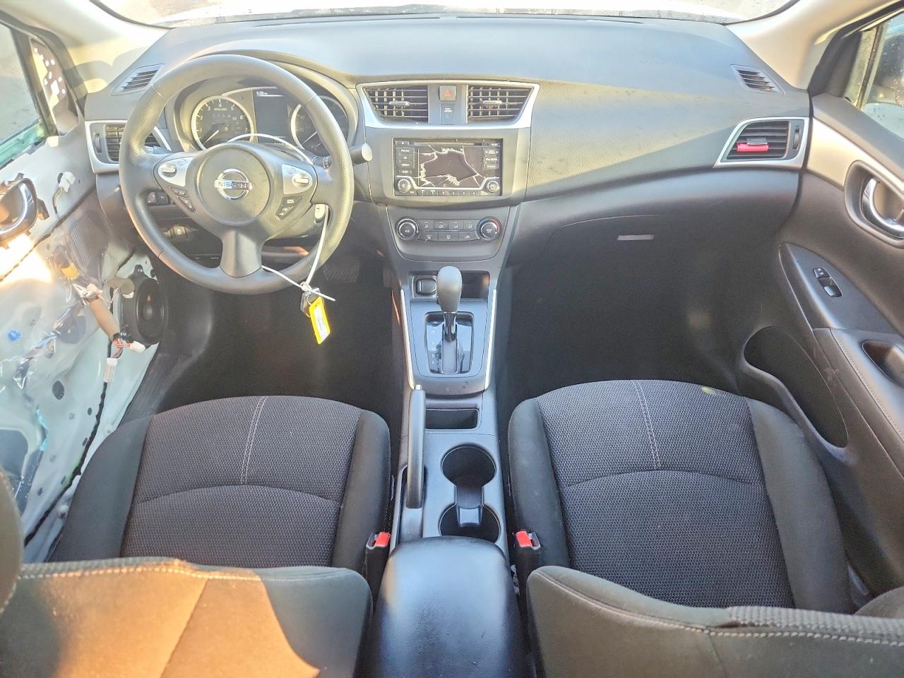 2018 NISSAN SENTRA S photo 8