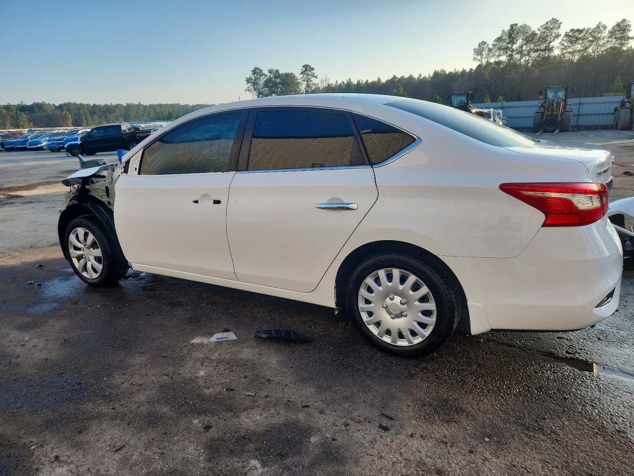 2018 NISSAN SENTRA S photo 2