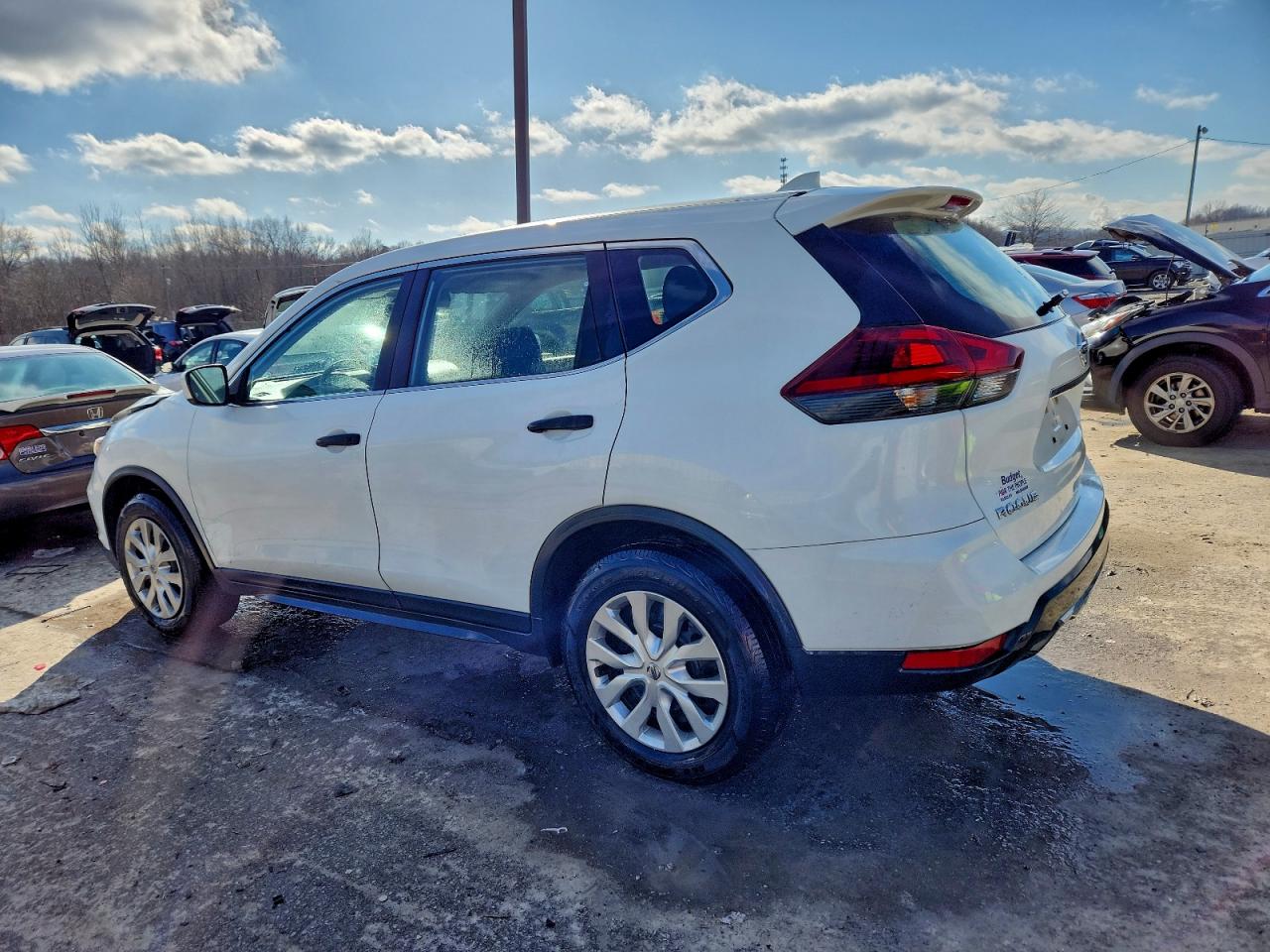 2020 NISSAN ROGUE S photo 2
