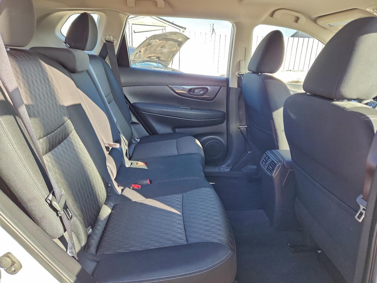 2020 NISSAN ROGUE S photo 11