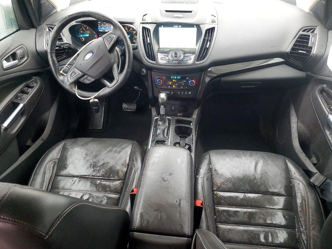 2017 FORD ESCAPE TITANIUM photo 8