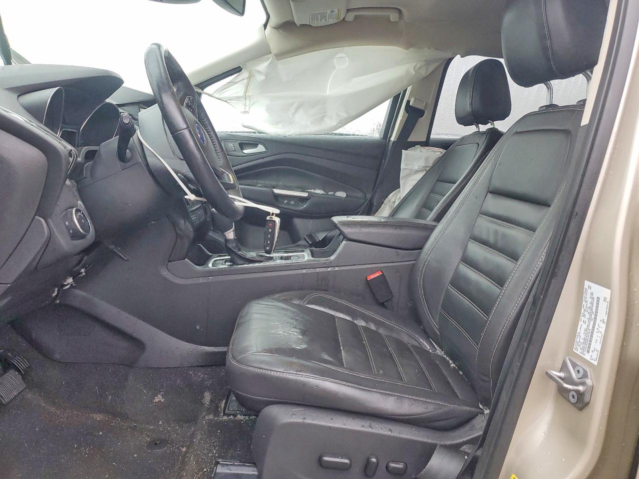 2017 FORD ESCAPE TITANIUM photo 7