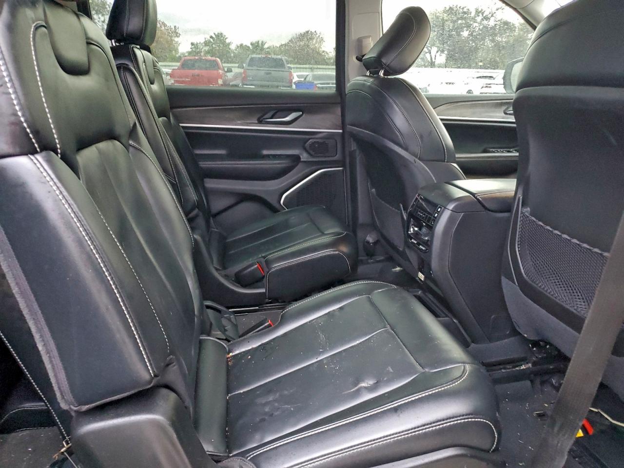 2022 JEEP GRAND CHEROKEE L LIMITED photo 10