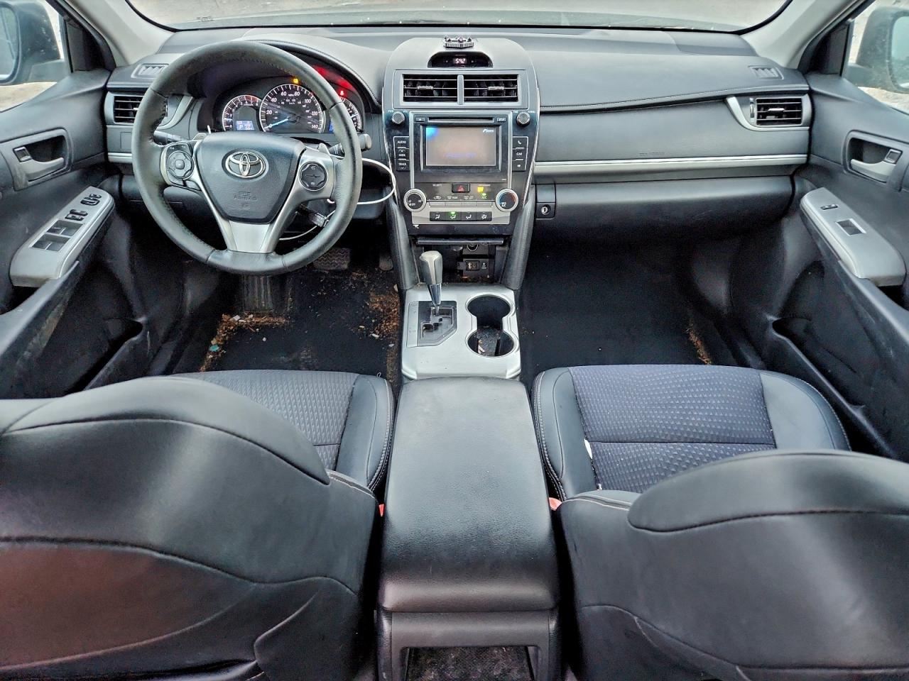 2012 TOYOTA CAMRY BASE photo 15