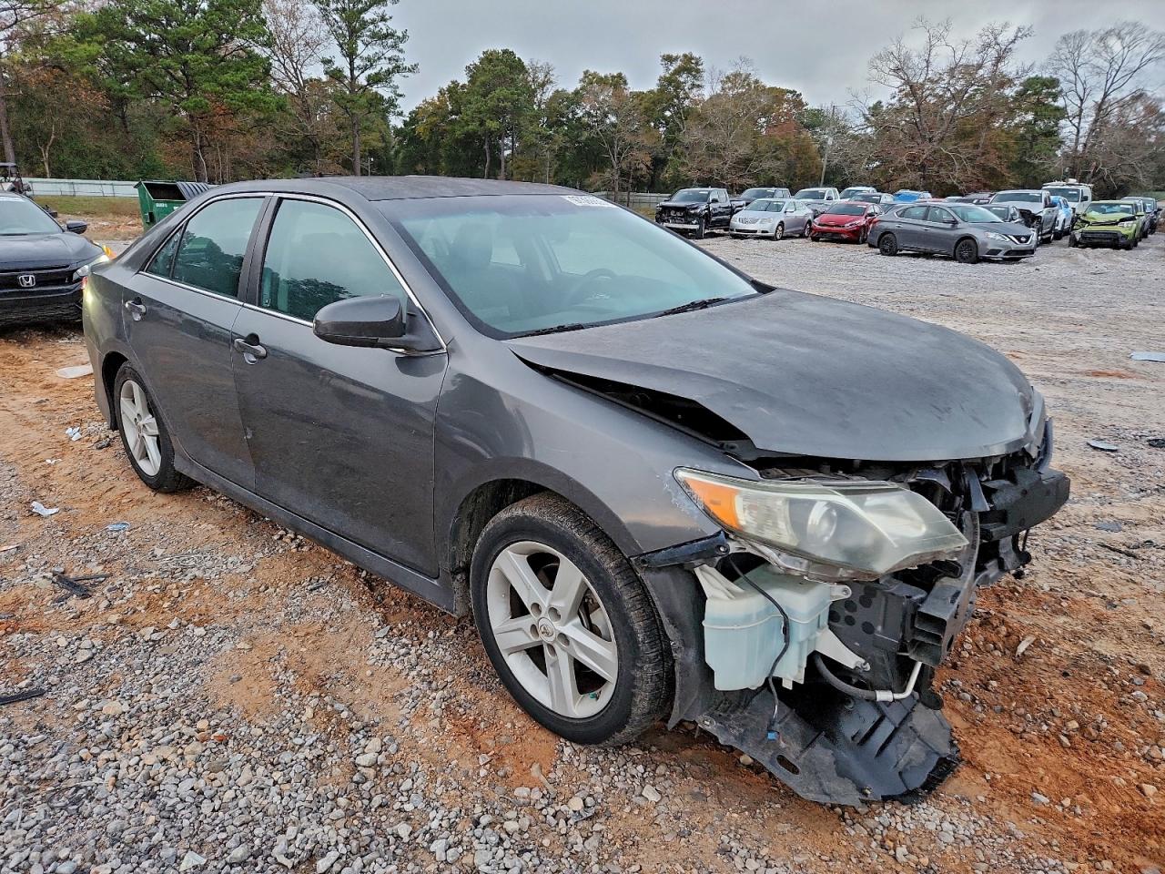 2012 TOYOTA CAMRY BASE photo 7