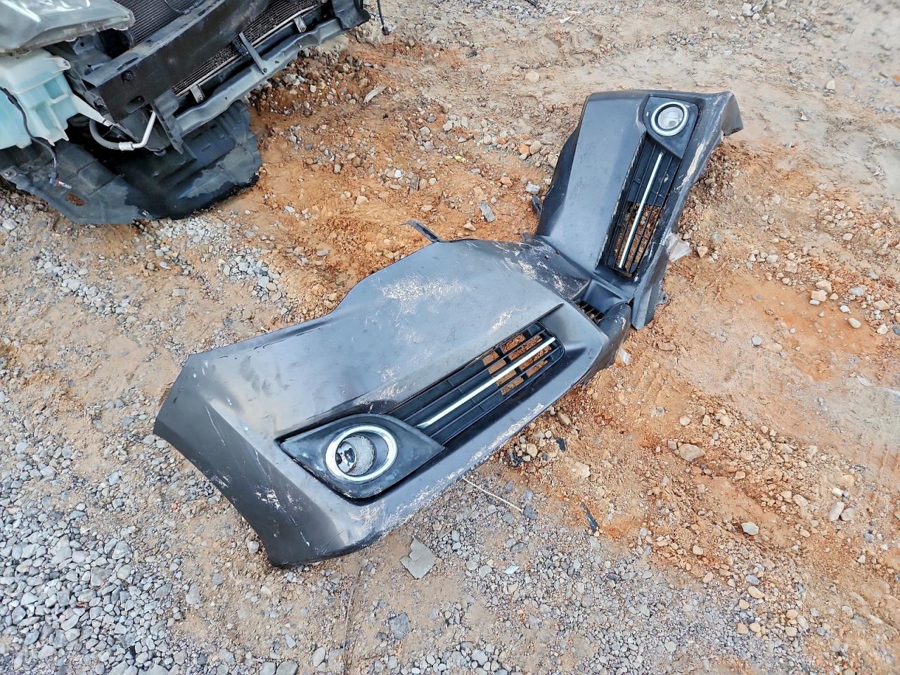 2012 TOYOTA CAMRY BASE photo 23