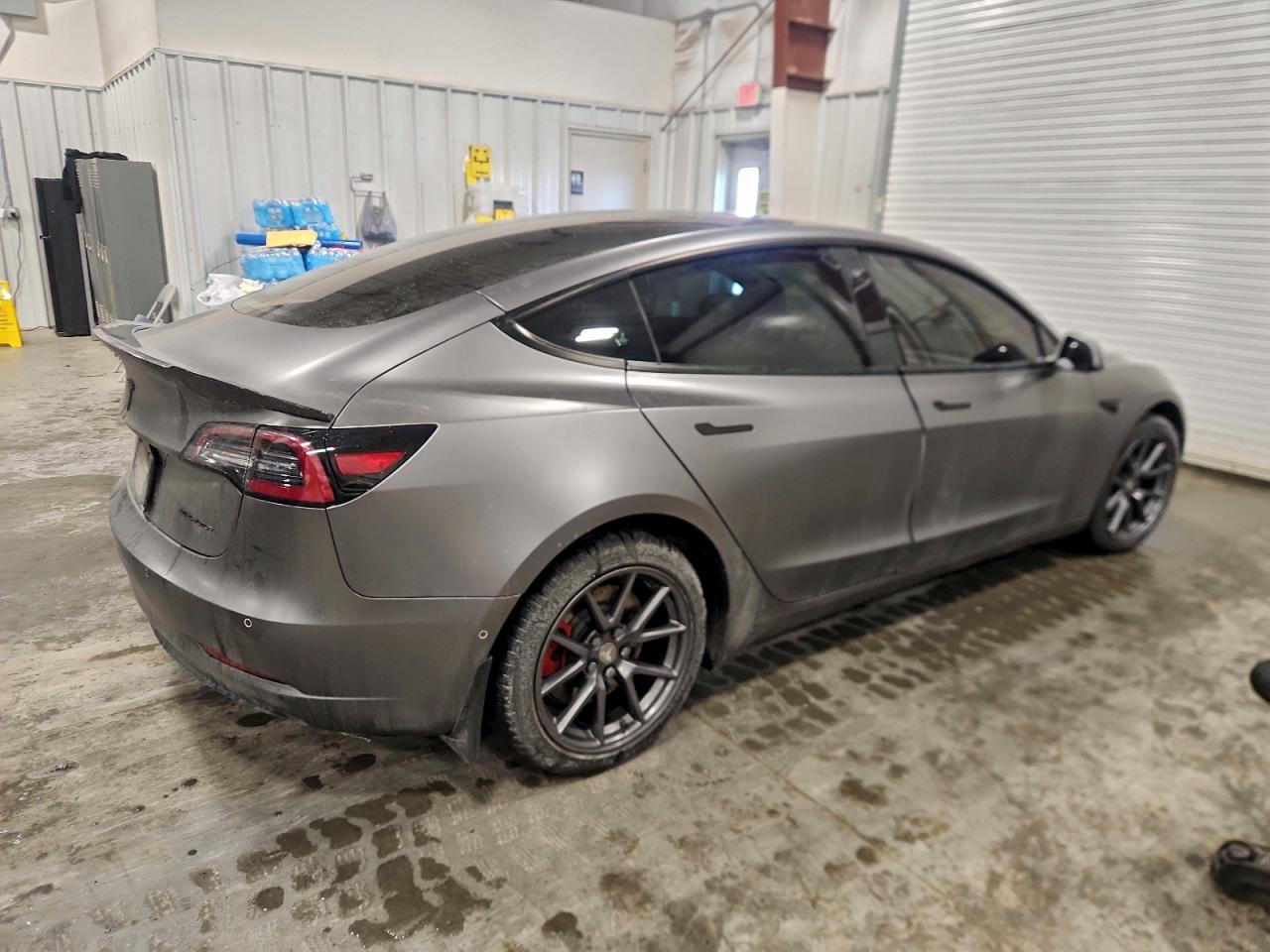 2022 TESLA MODEL 3 photo 5