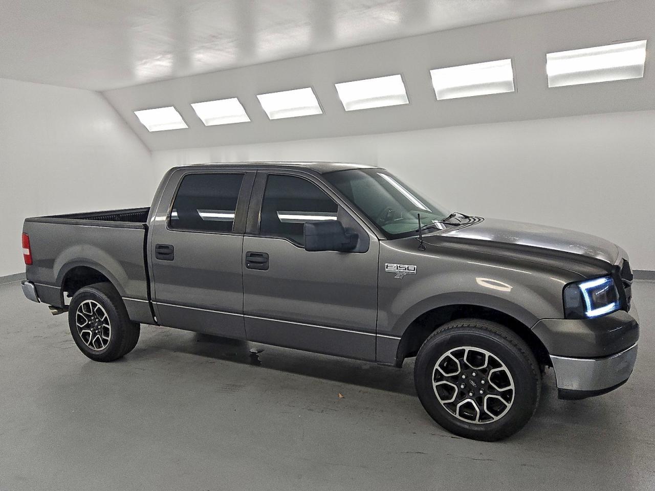 2005 FORD F150 SUPERCREW photo 4