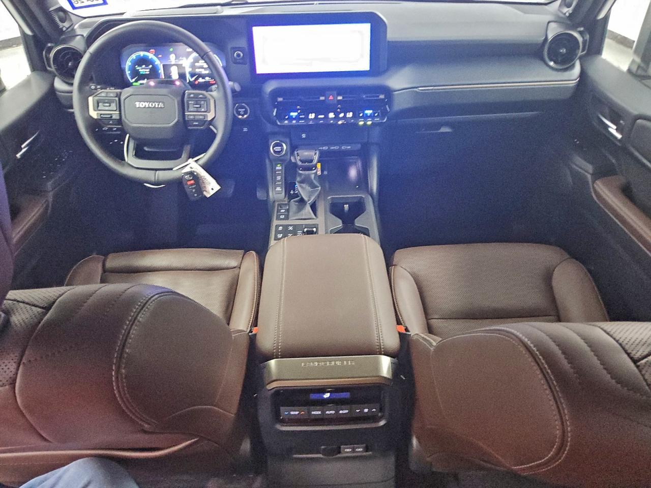 2024 TOYOTA LAND CRUISER BASE photo 8