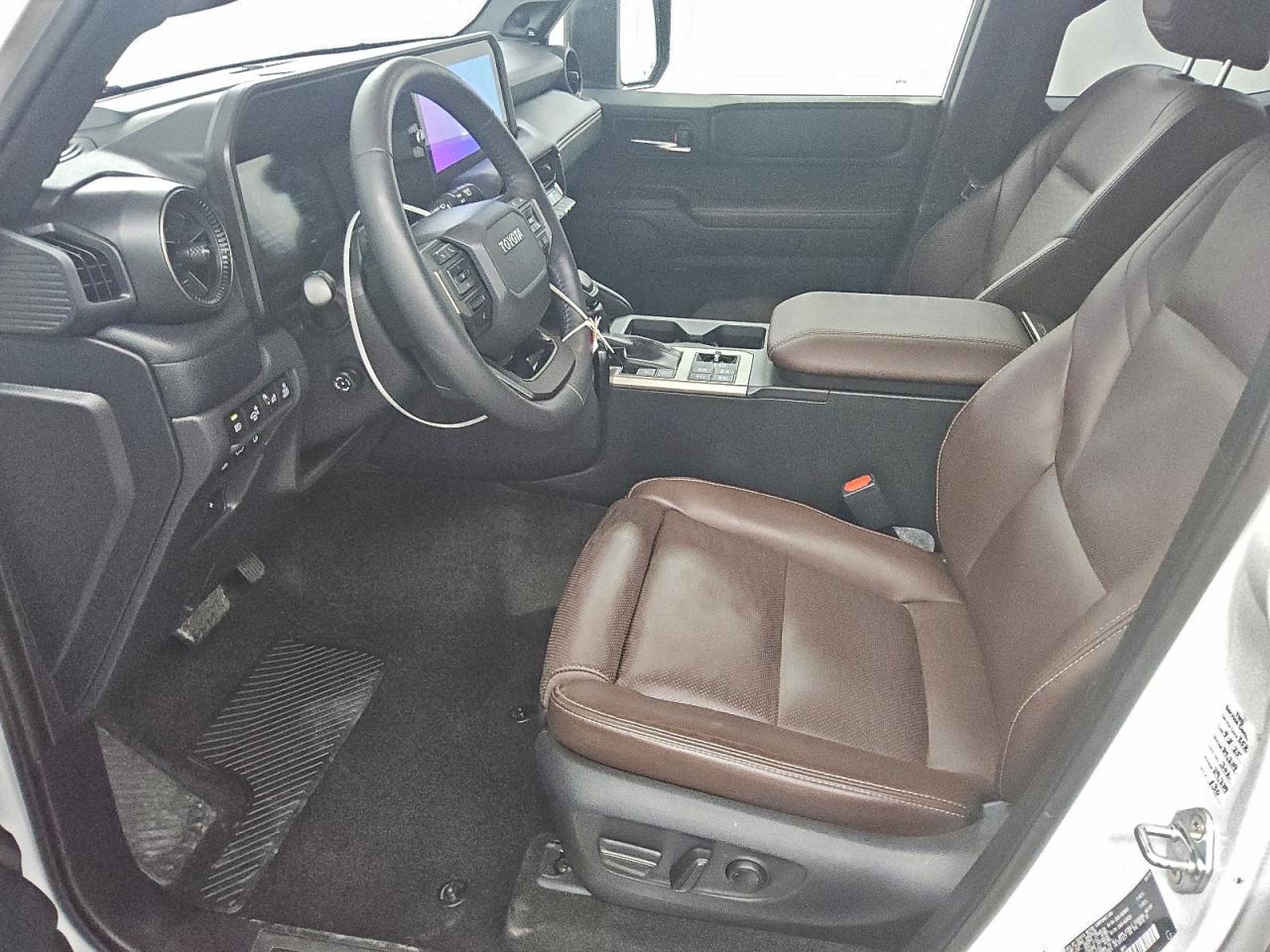 2024 TOYOTA LAND CRUISER BASE photo 7