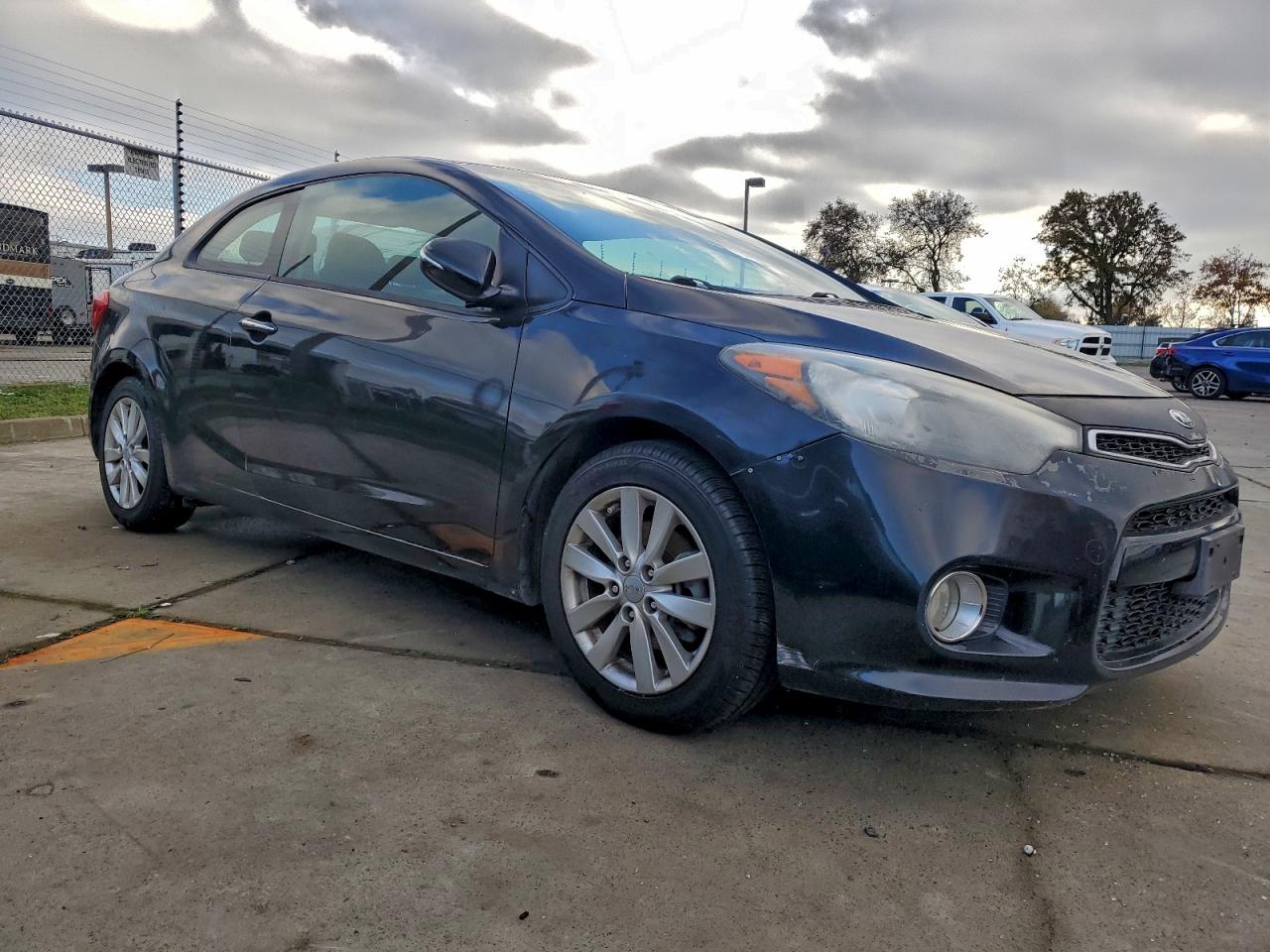 2015 KIA FORTE EX photo 4