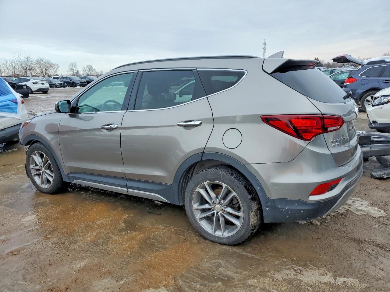 2018 HYUNDAI SANTA FE SPORT photo 2