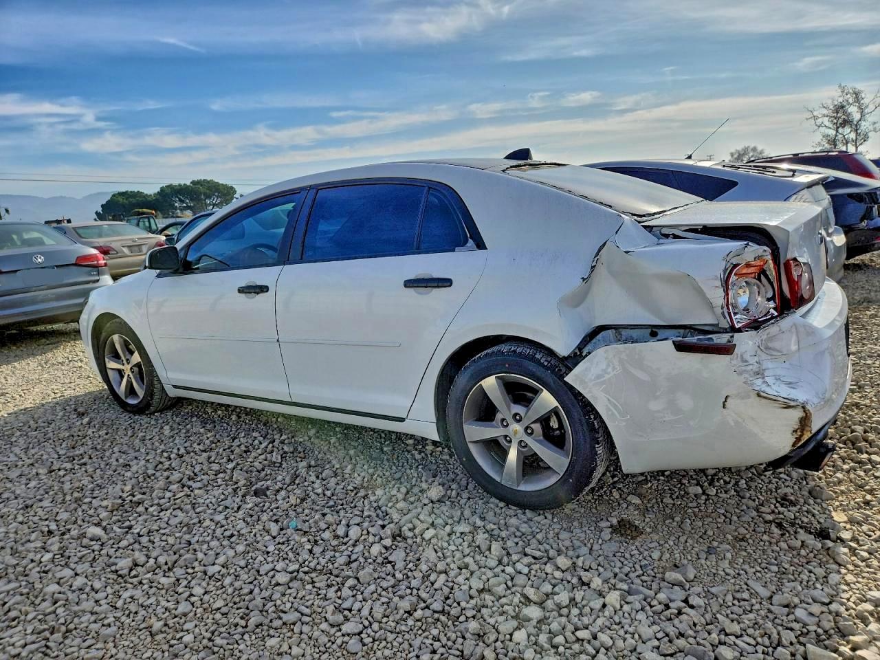 2012 CHEVROLET MALIBU 1LT photo 2
