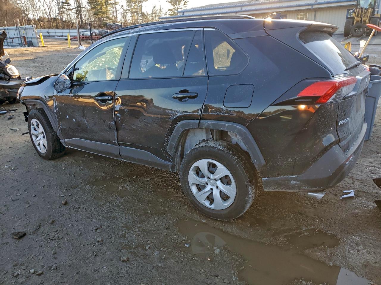 2019 TOYOTA RAV4 LE photo 2