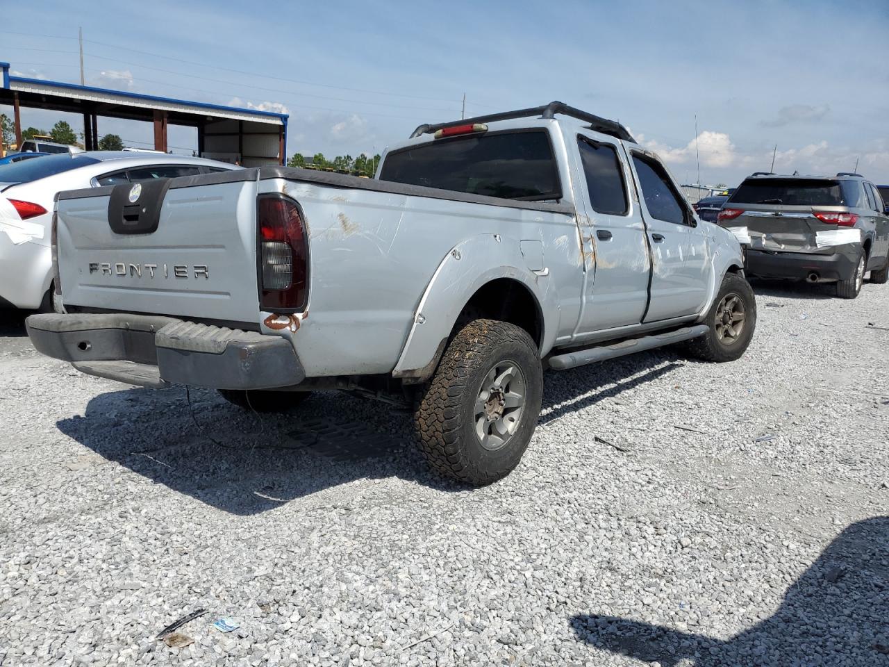 2003 NISSAN FRONTIER CREW CAB XE photo 3
