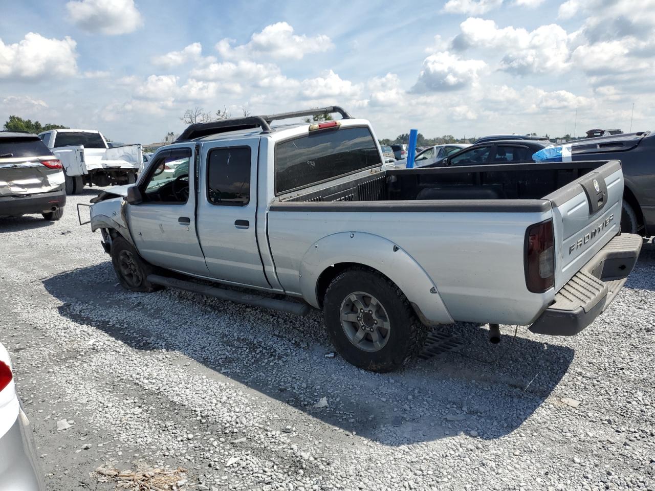 2003 NISSAN FRONTIER CREW CAB XE photo 2