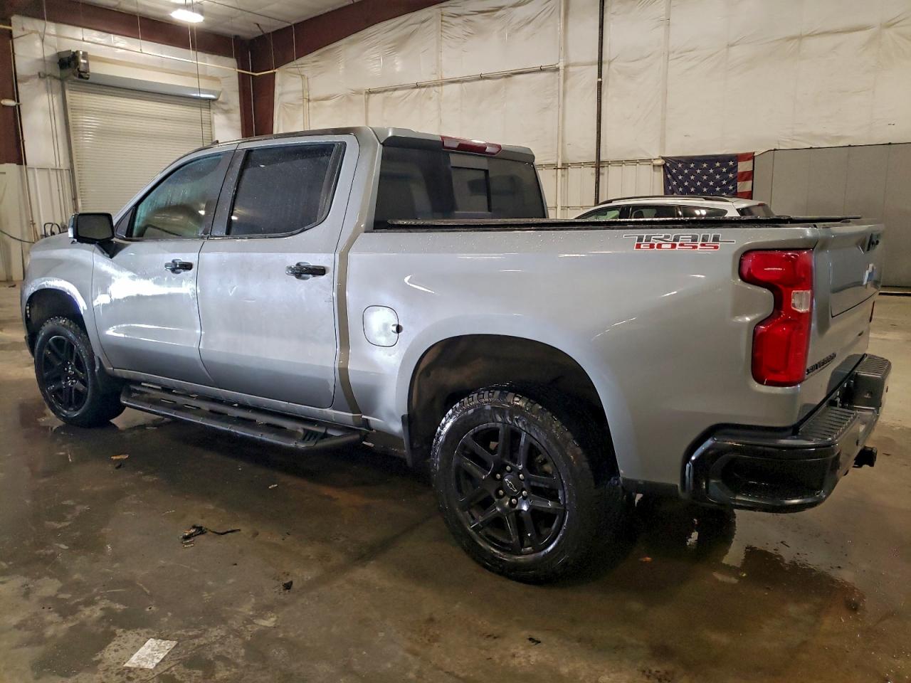 2023 CHEVROLET SILVERADO K1500 LT TRAIL BOSS photo 2