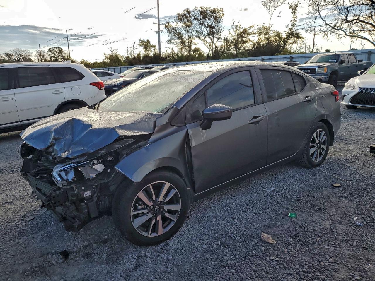 2020 NISSAN VERSA