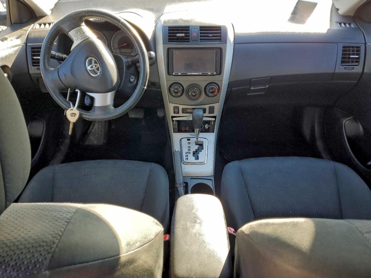 2010 TOYOTA COROLLA BASE photo 15