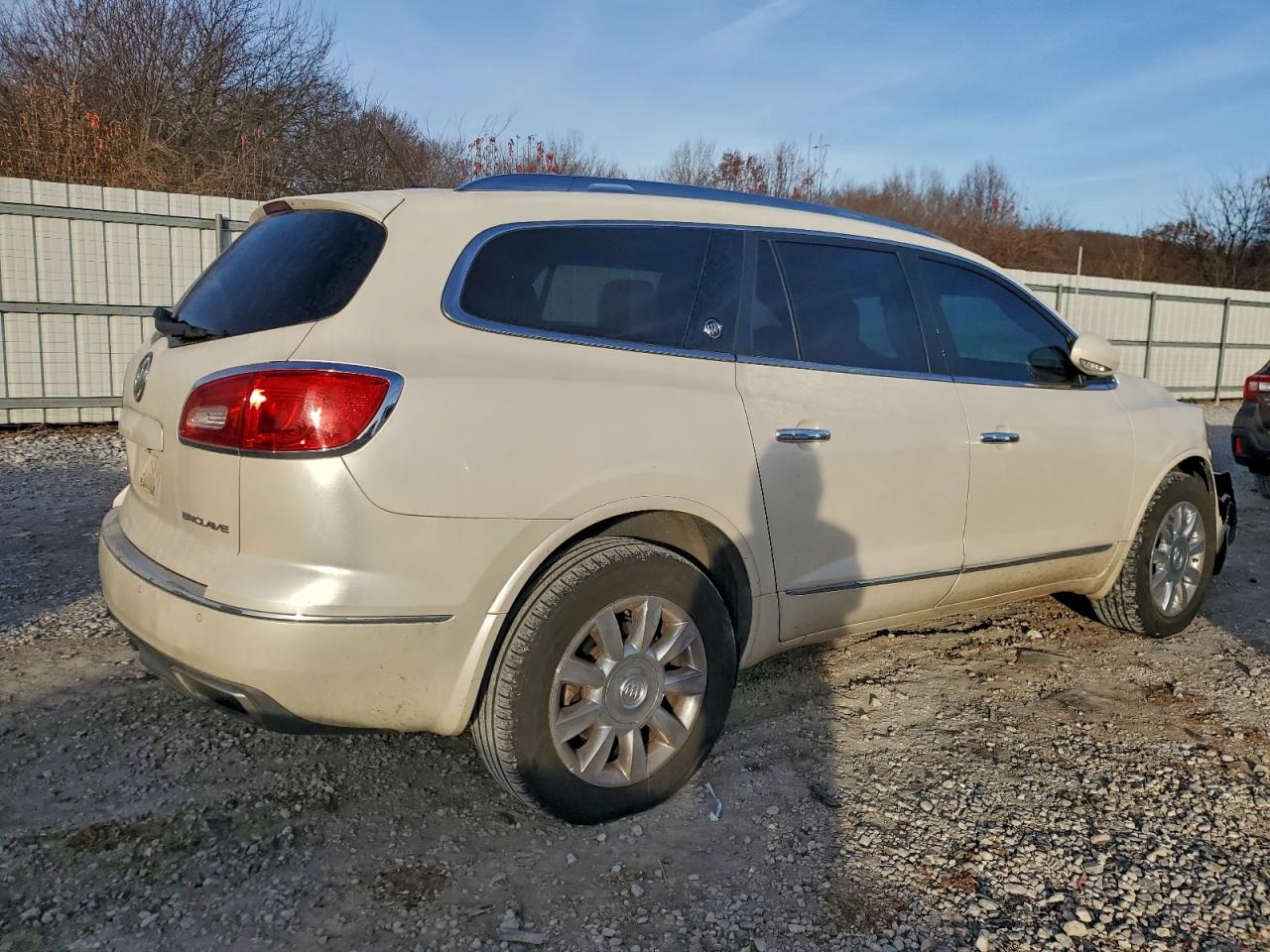 2015 BUICK ENCLAVE photo 3