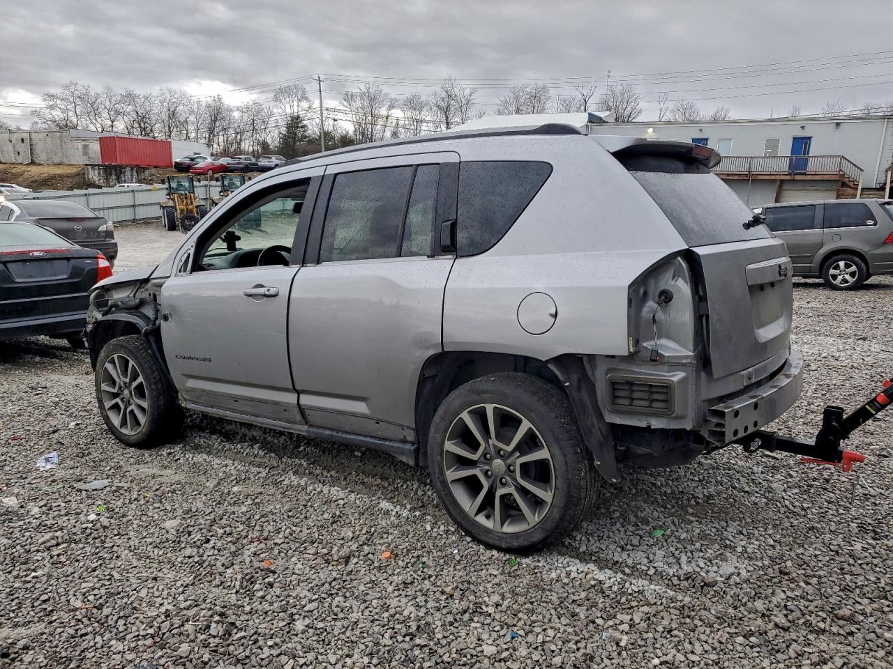 2017 JEEP COMPASS SPORT photo 2