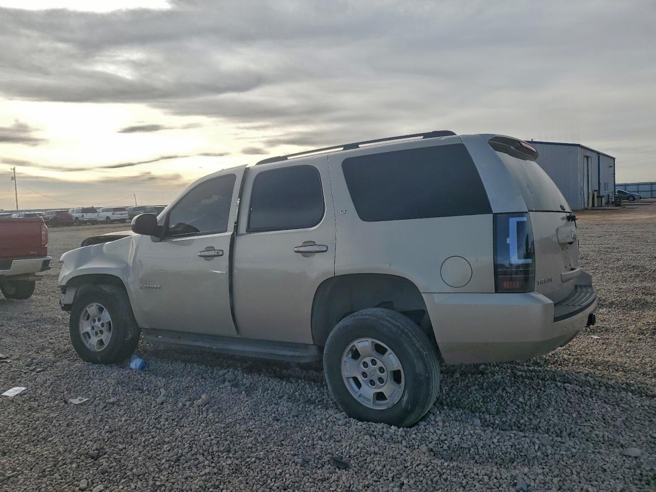 2007 CHEVROLET TAHOE K1500 photo 2