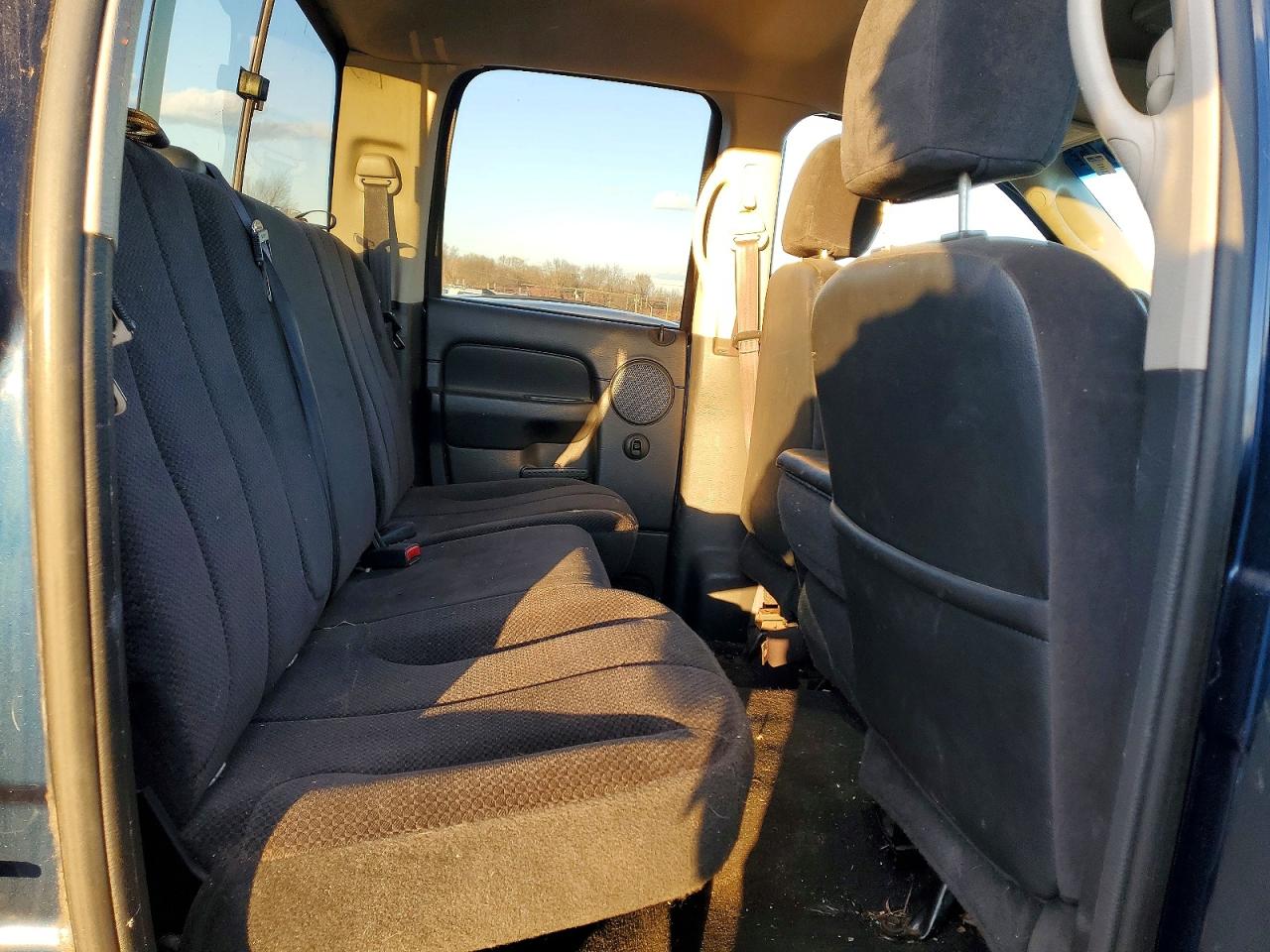 2003 DODGE RAM 1500 ST photo 10
