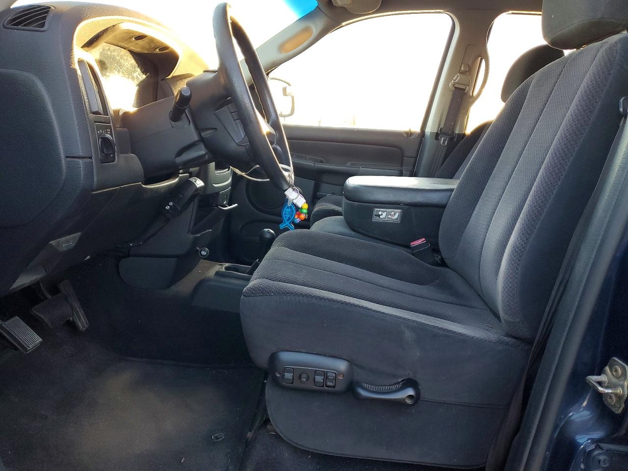 2003 DODGE RAM 1500 ST photo 7