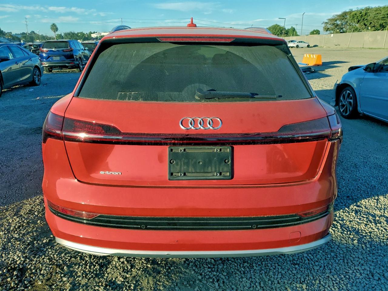 2019 AUDI E-TRON PREMIUM PLUS photo 6