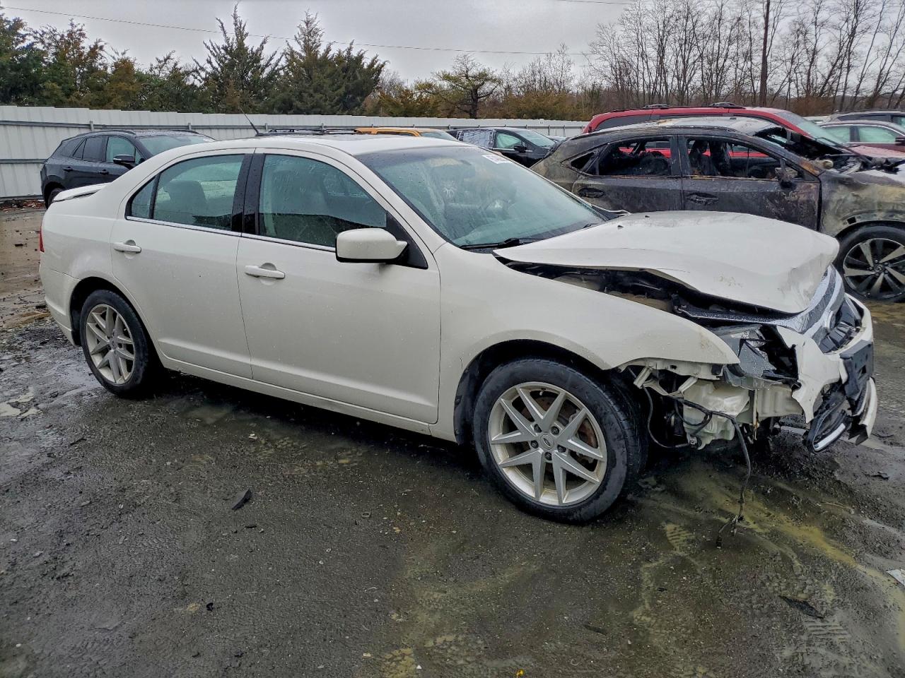 2010 FORD FUSION SEL photo 4