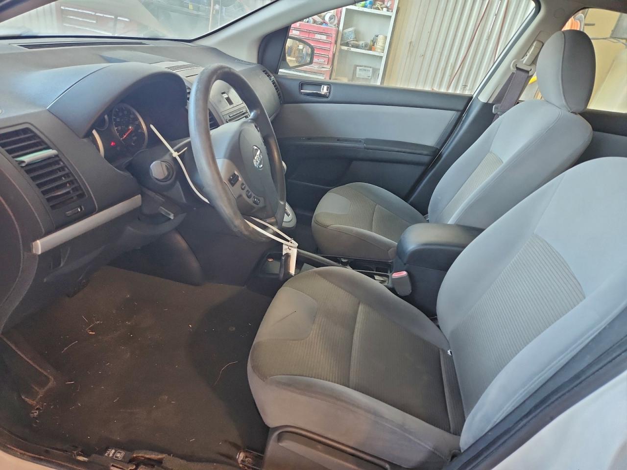 2010 NISSAN SENTRA 2.0 photo 7