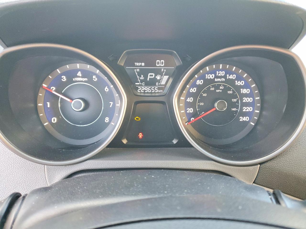 2014 HYUNDAI ELANTRA SE photo 9