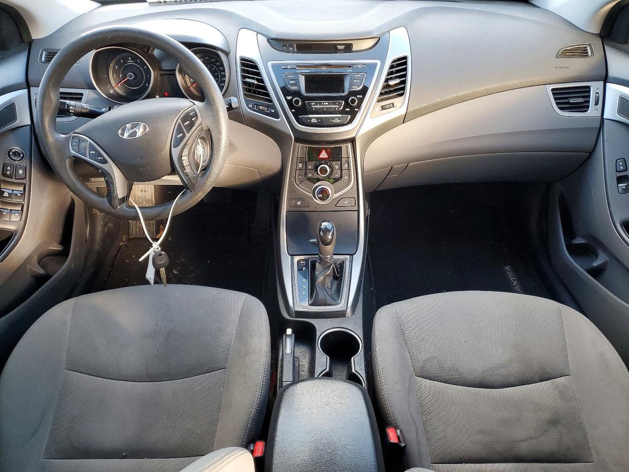 2014 HYUNDAI ELANTRA SE photo 8