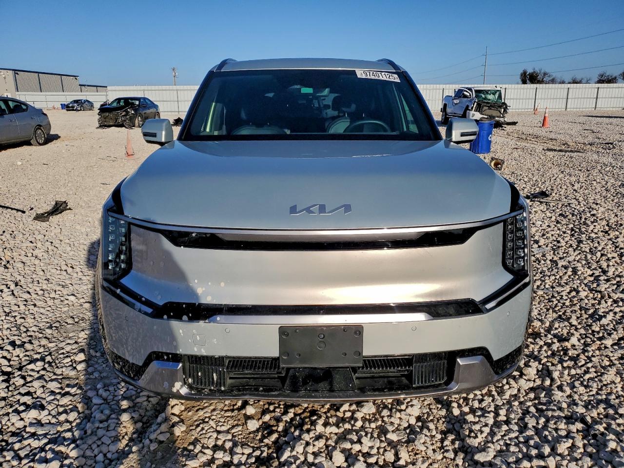 2024 KIA EV9 LAND photo 5
