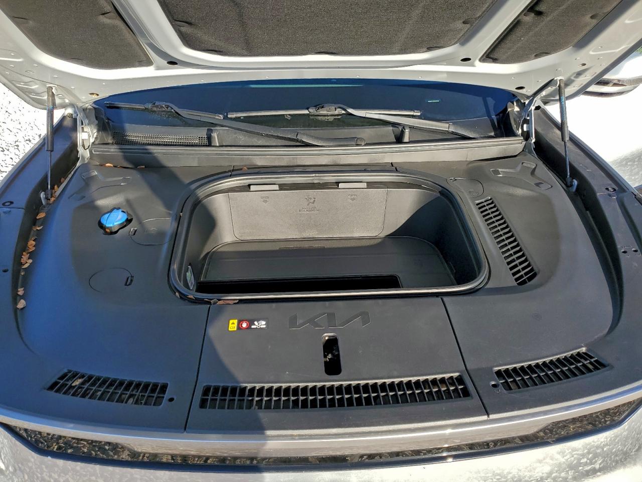 2024 KIA EV9 LAND photo 12