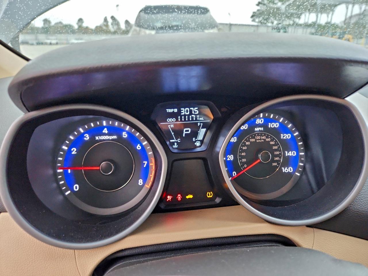 2012 HYUNDAI ELANTRA GLS photo 9
