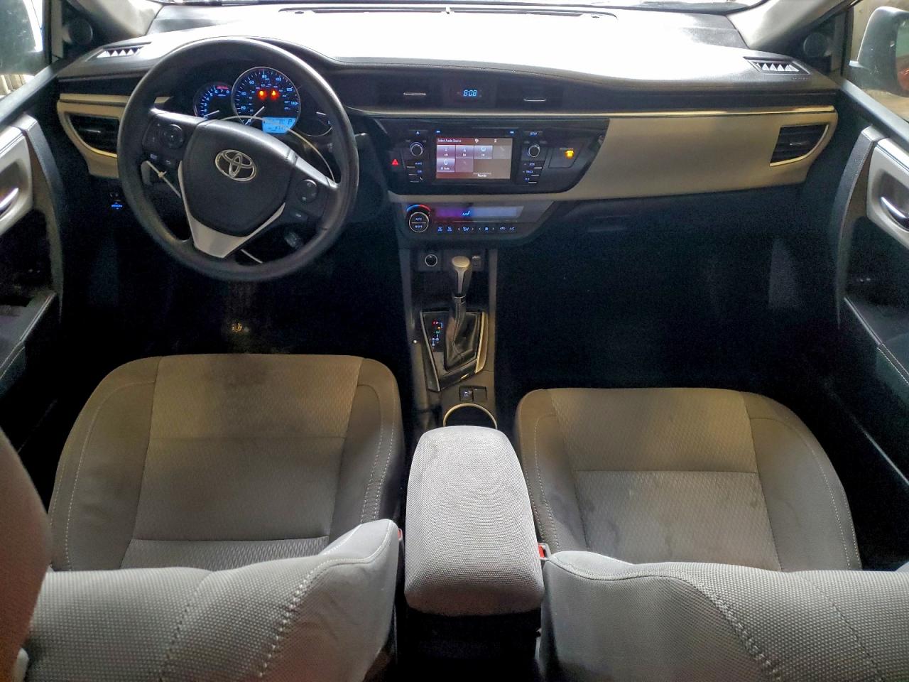 2016 TOYOTA COROLLA L photo 8