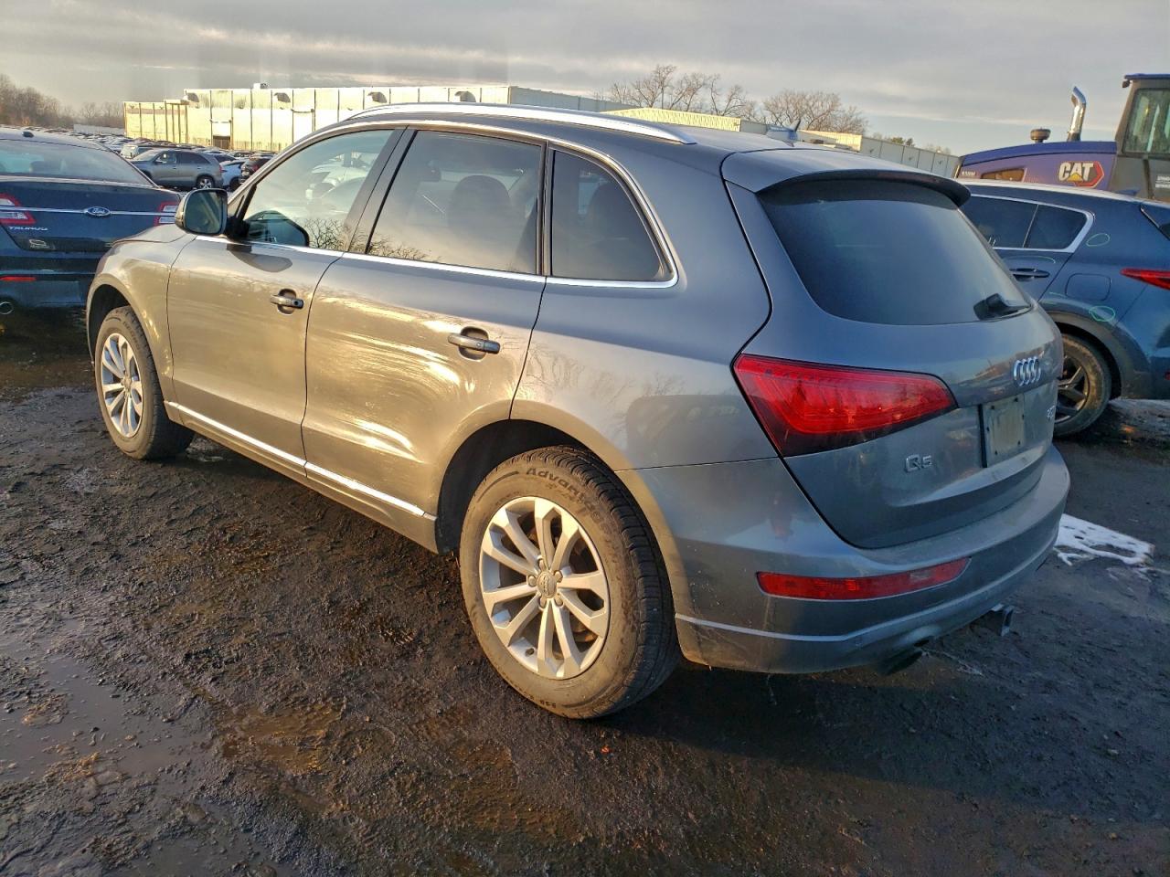 2013 AUDI Q5 PREMIUM PLUS photo 2