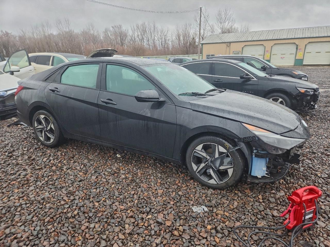 2023 HYUNDAI ELANTRA SEL photo 4