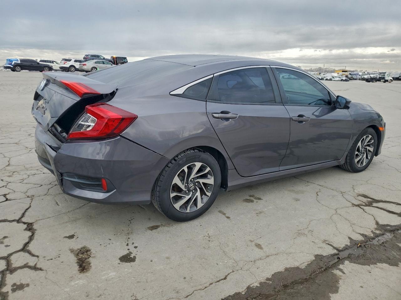 2016 HONDA CIVIC EX photo 3