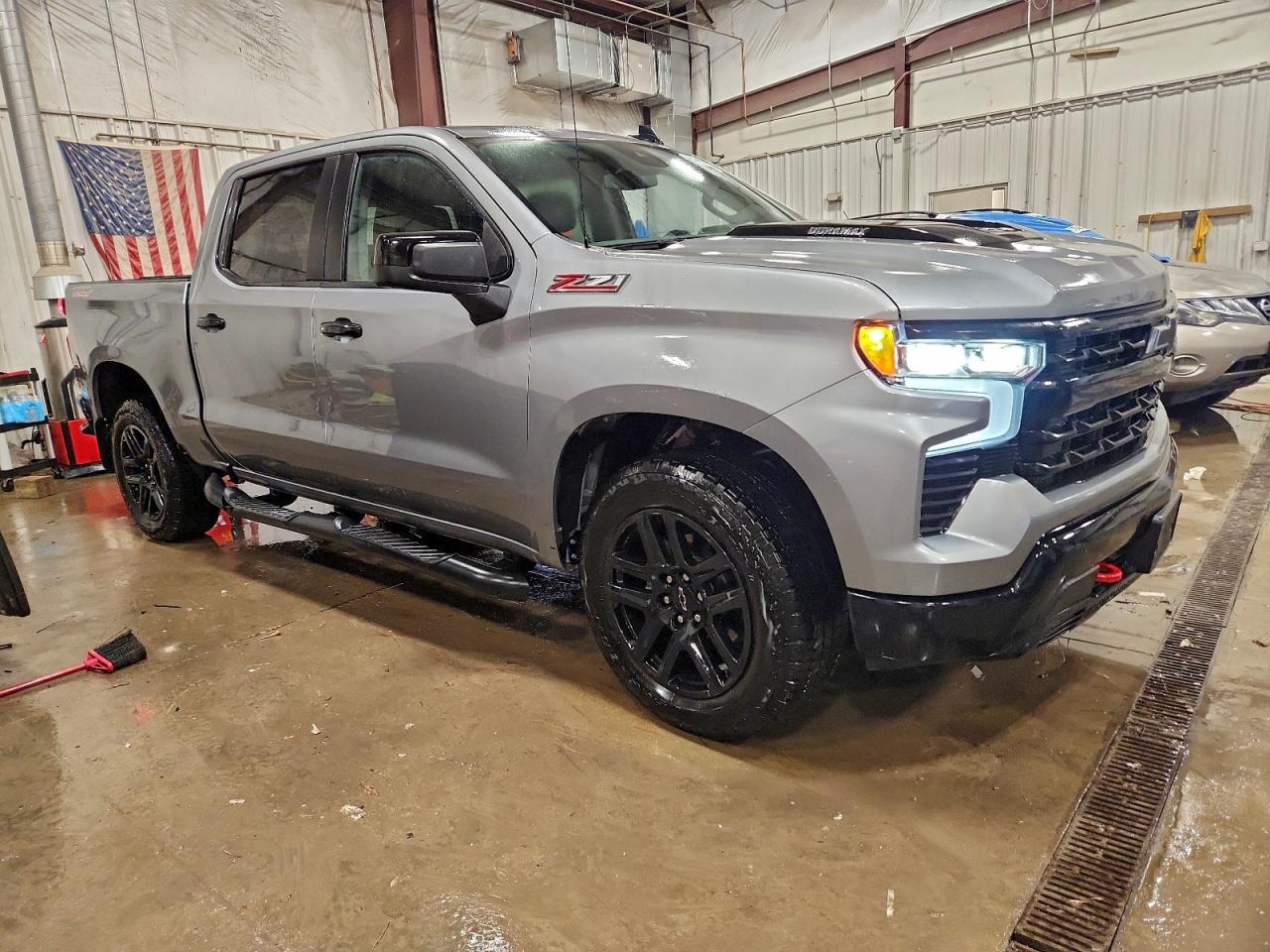 2025 CHEVROLET SILVERADO K1500 LT TRAIL BOSS photo 4