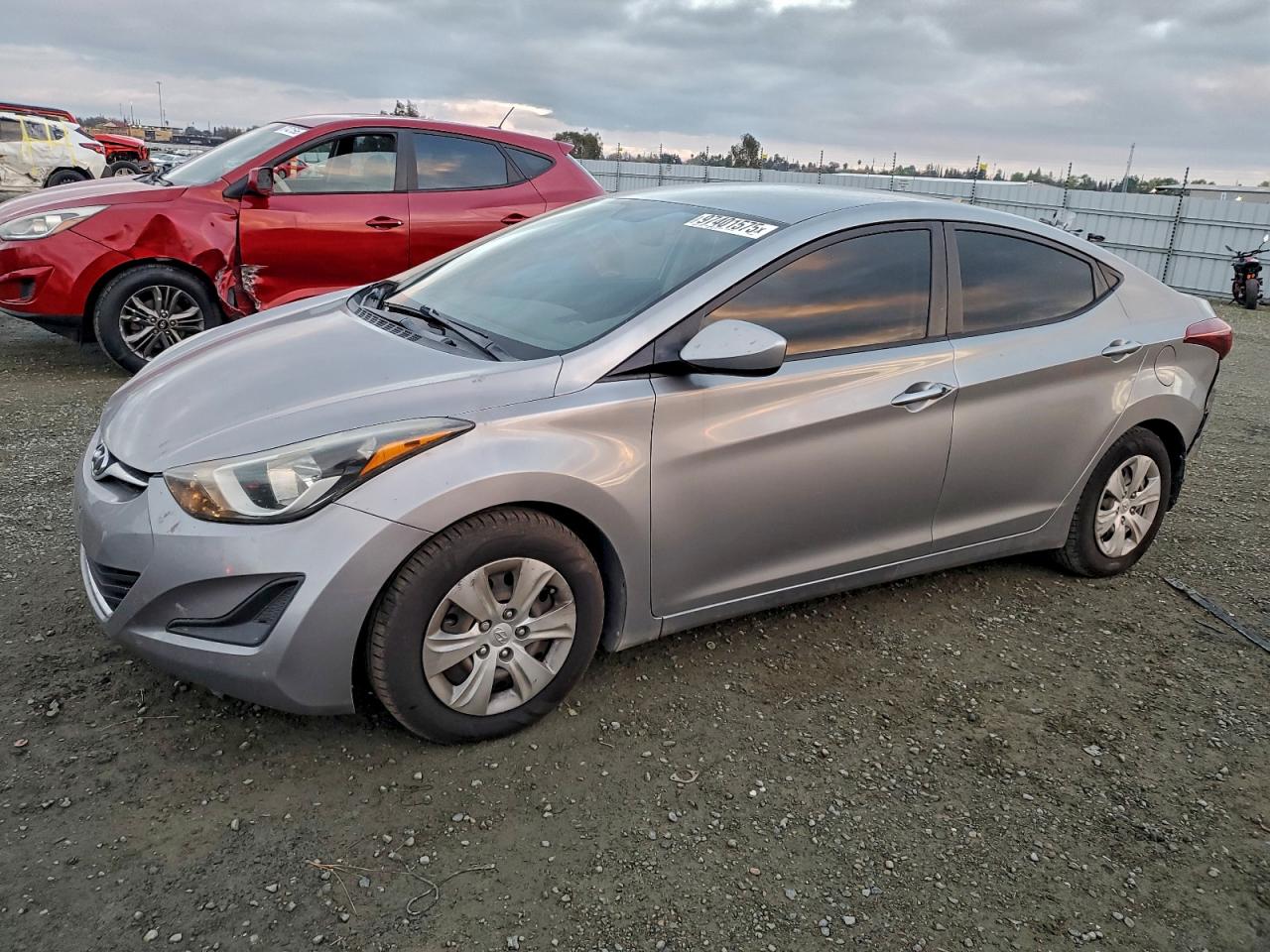 2016 HYUNDAI ELANTRA