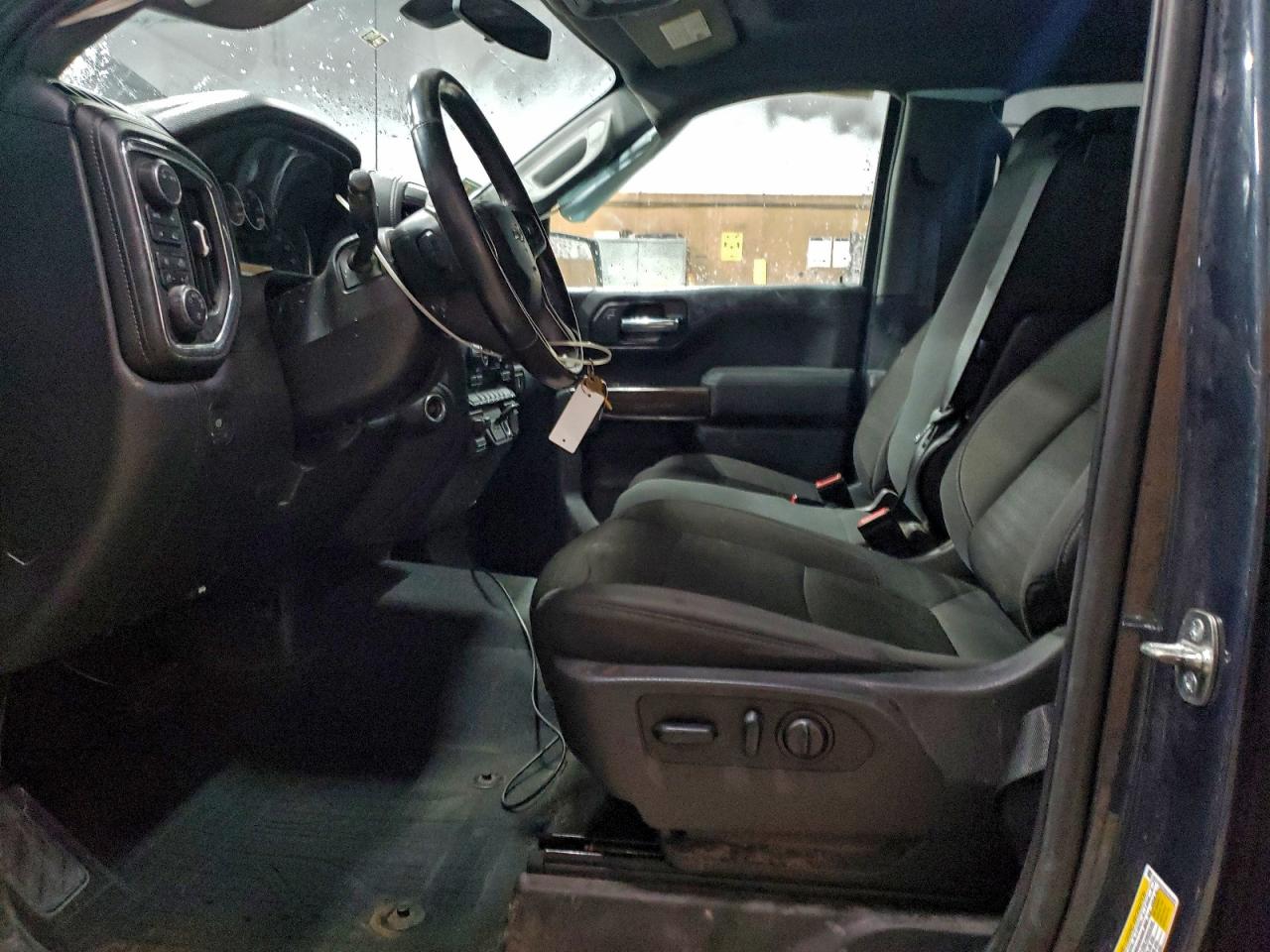 2021 CHEVROLET SILVERADO K1500 RST photo 7