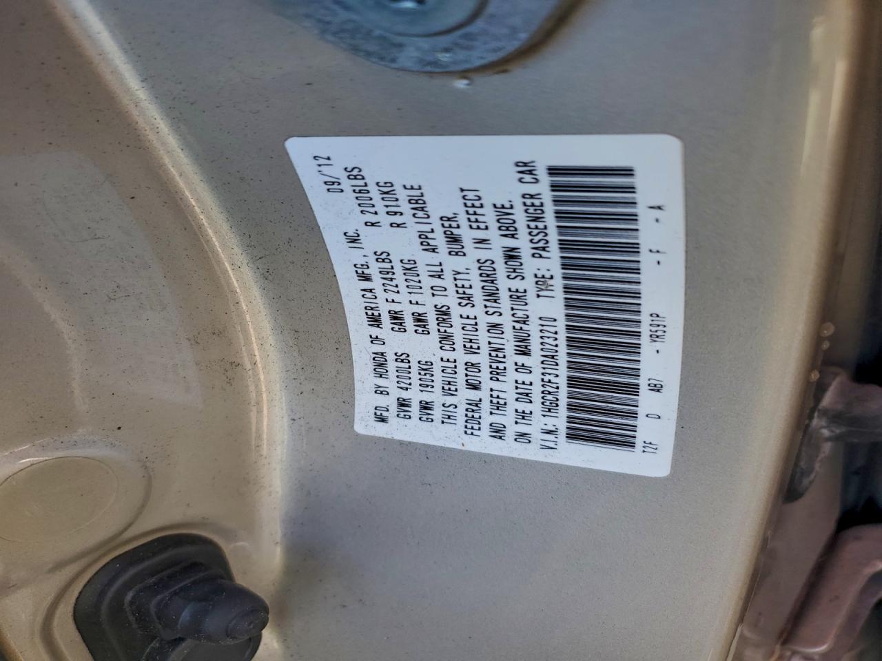 2013 HONDA ACCORD LX photo 13